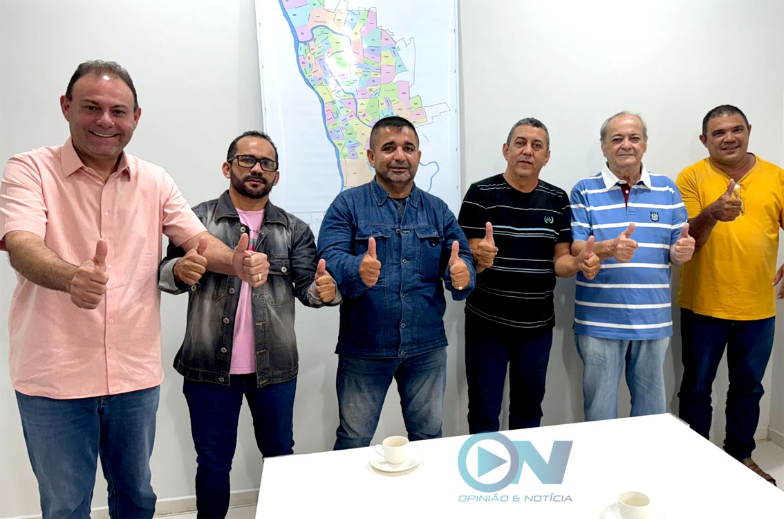 Sindicato dos taxistas se reúne com Silvio Mendes, declara apoio e busca mais segurança em Teresina